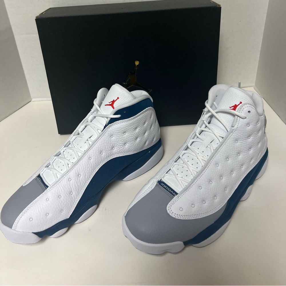 Men’s Nike Jordan NEW, Size 12 New in box Space Jam LeBron 18 Low -